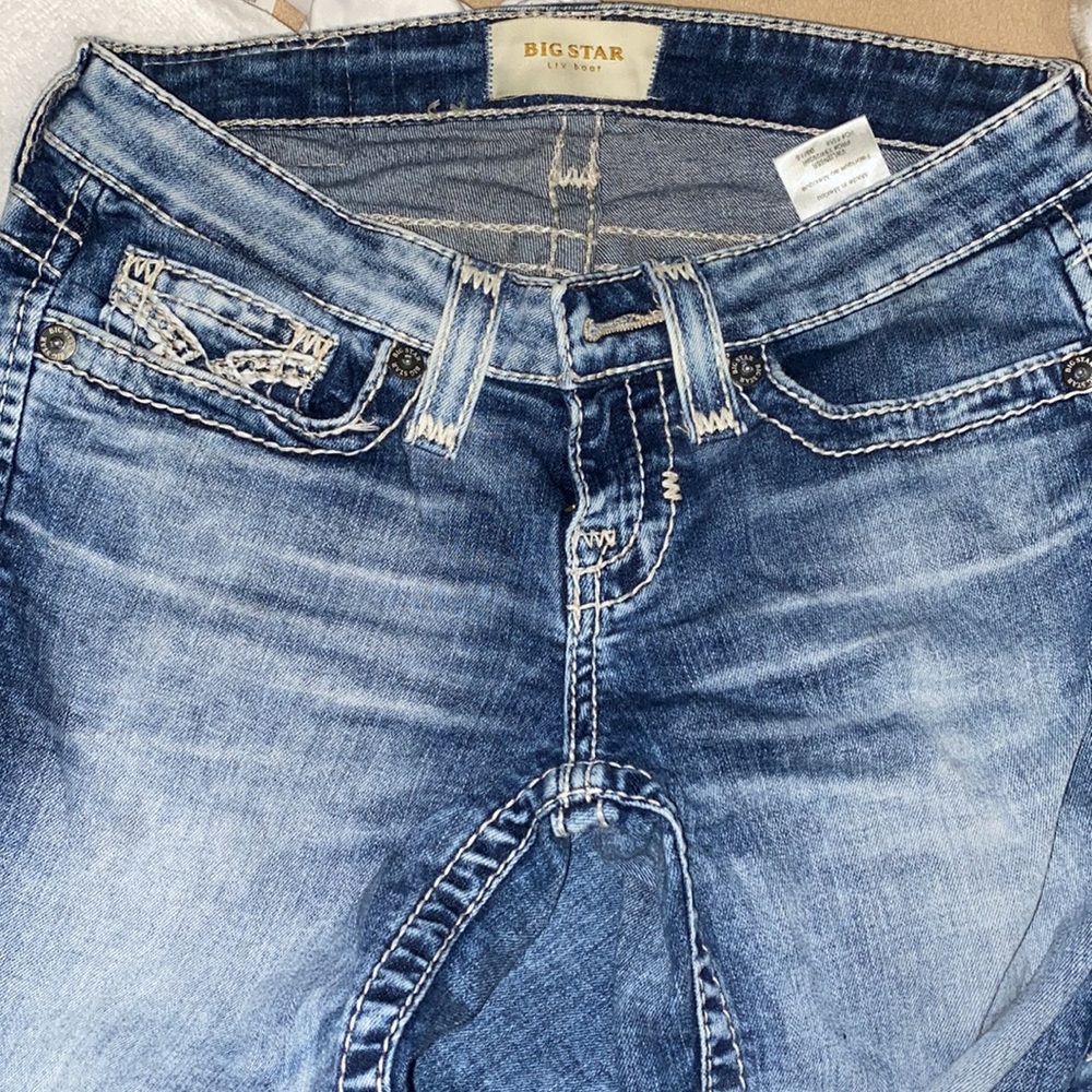 Jeans - Picture 3 of 4